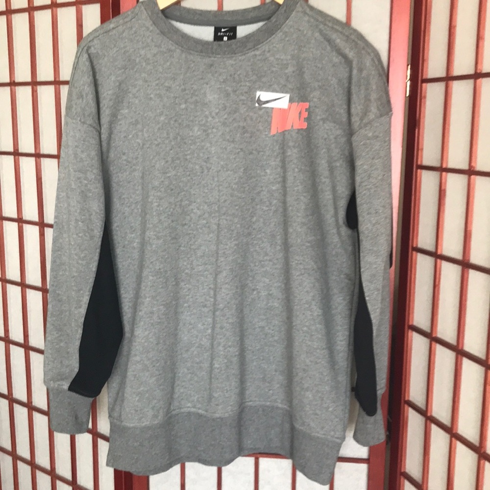 Nike Dri-Fit Sweatshirt